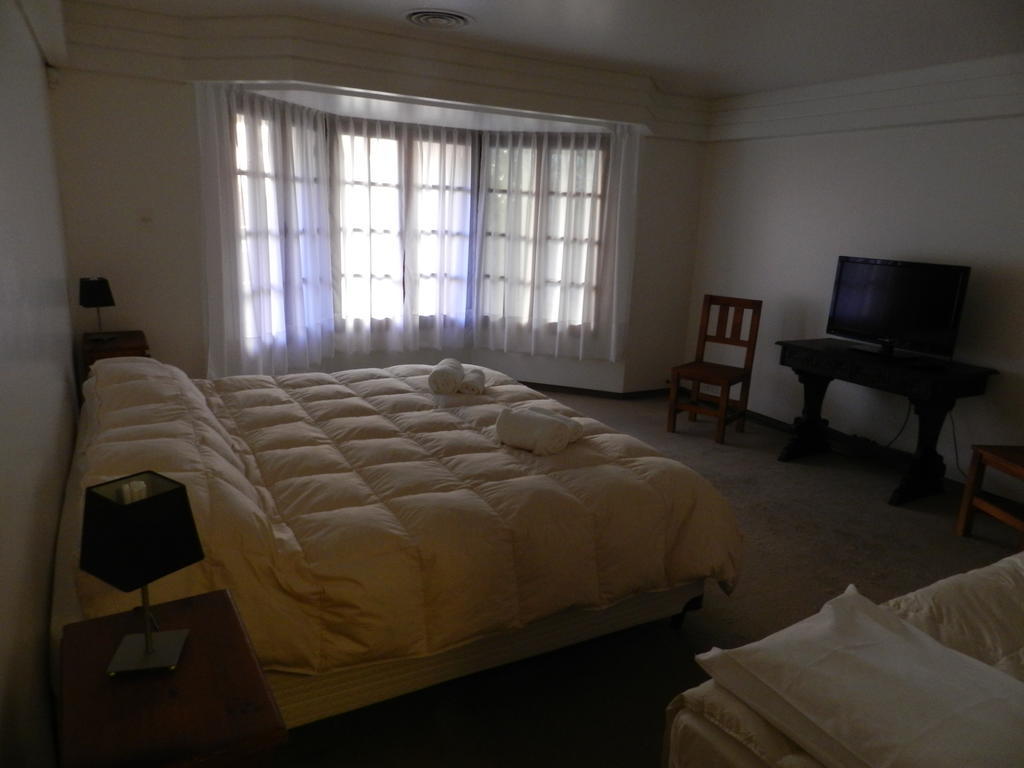 La Casona Del Rio Hotel Neuquén Eksteriør billede