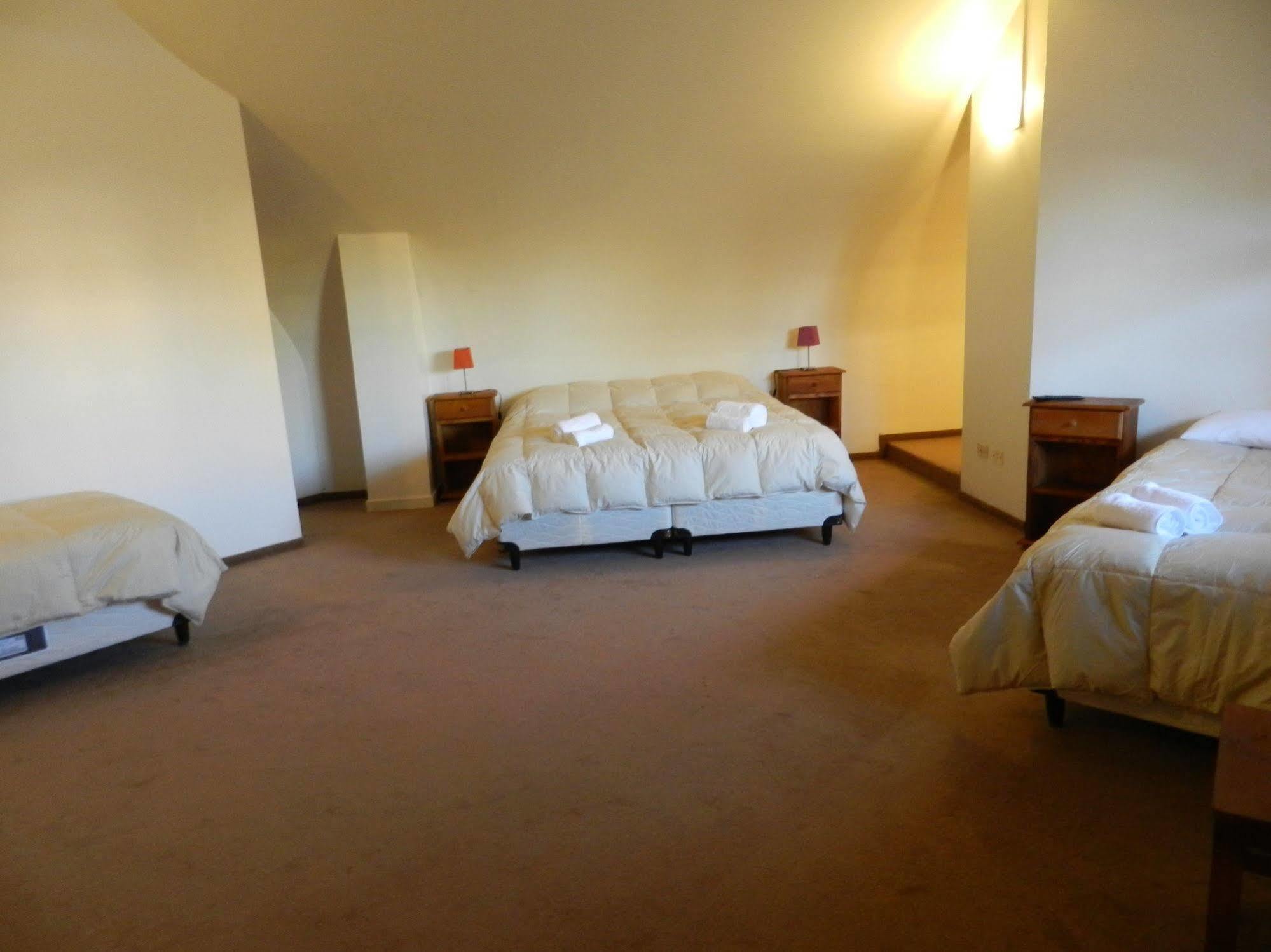 La Casona Del Rio Hotel Neuquén Eksteriør billede